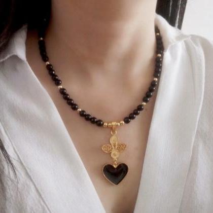 Handmade Onyx Necklace 24k Gold Plated (stud..