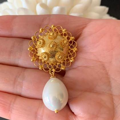 Handmade Shell Pear Earrings 24k Gold Plated