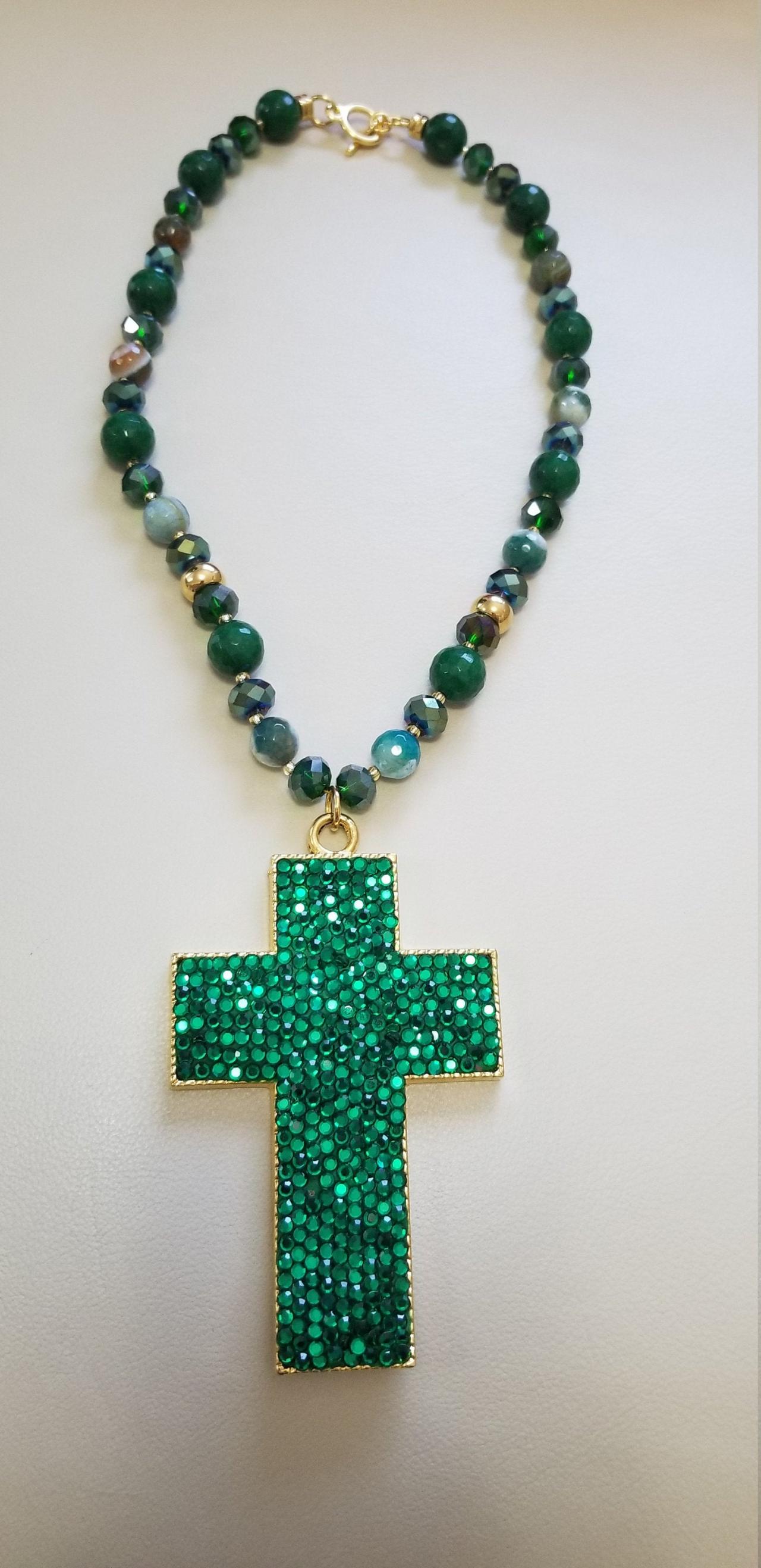 Handmade Swarovski crystal necklace and natural stones